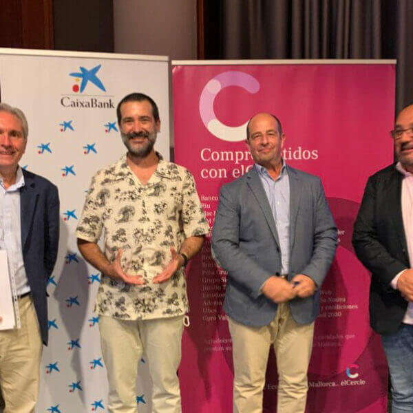Merc Masmiquel guanyador del Premi del Cercle d'Economia de Mallorca 21